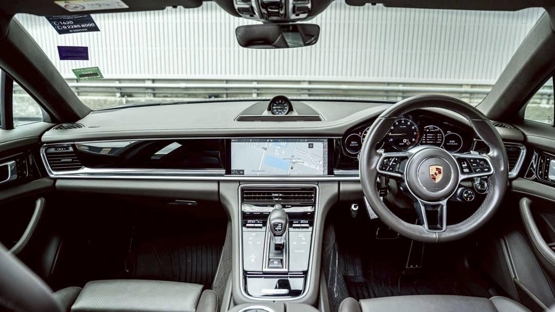 Porsche Panamera 4 E-Hybrid Executive