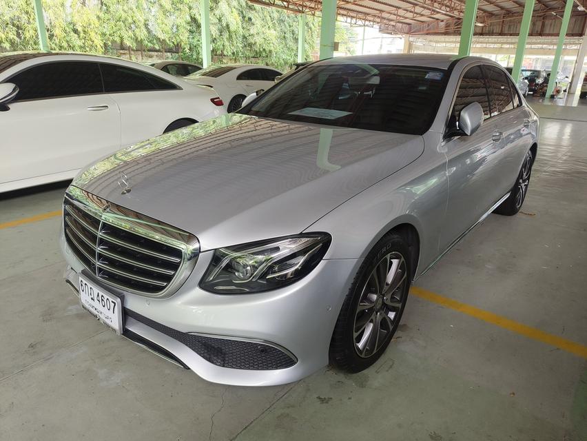 BENZ E220d Exclusive (ดีเซล) ปี 2017 ไมล์แค่ 56,000 กม.แท้ (ออกรถ กค.2017)
