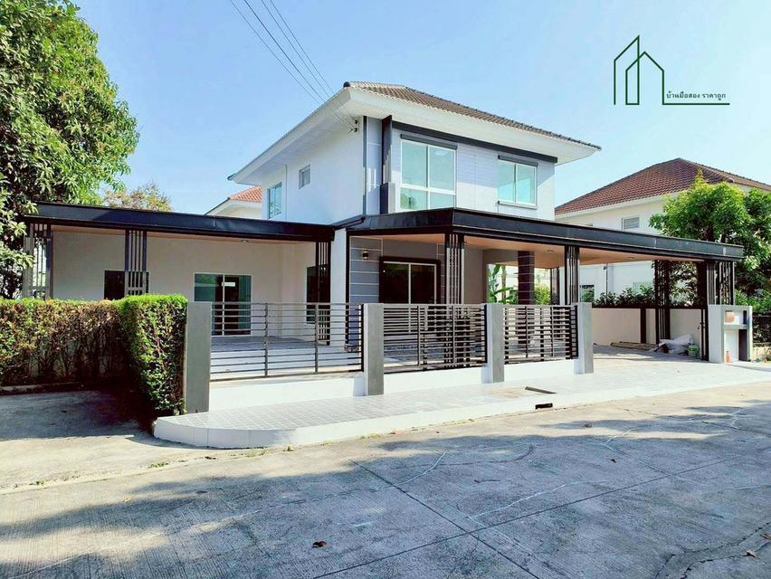 บ้านเดี่ยว 2 ชั้น หมู่บ้านเพอร์เฟคพาร์ค ถนนร่มเกล้า6/1 รีโนเวทใหม่ พร้อมเข้าอยู่ 2