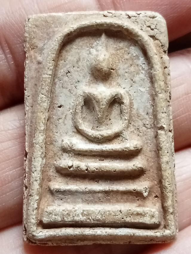 พระสมเด็จ สอบถามได้ค่ะ