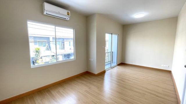 ขายทาวน์โฮม รีโนเวทใหม่ เดอะคัลเลอร์ส วงแหวน-รามอินทรา ย่านรามอินทรา มีนบุรี 5