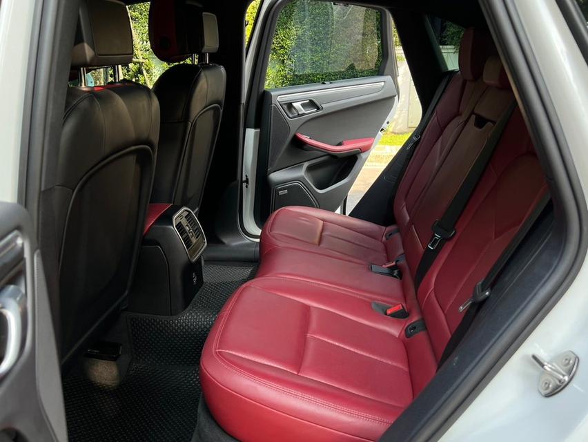 Porsche MACAN 2.0 4WD SUV 11