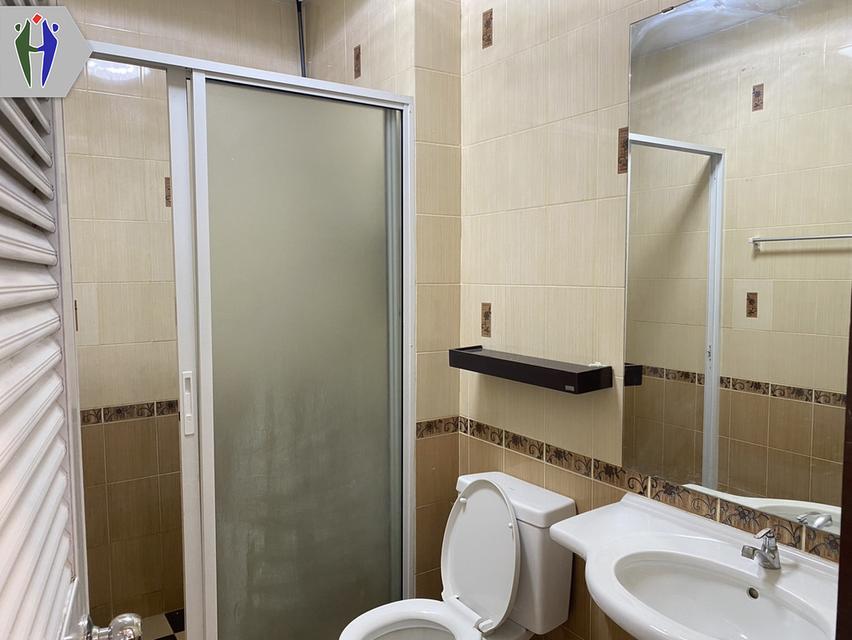 บ้านเดี่ยวให้เช่า เขาน้อย มีสระว่ายน้ำในโครงการ •	ขนาด 50 ตารางวา หรือ 200 ตารางเมตร 2 ห้องนอน 2 ห้องน้ำ  •	เฟอร์นิเจอร์ครบชุดพร้อมเครื่องซักผ้า •	ชุด 8