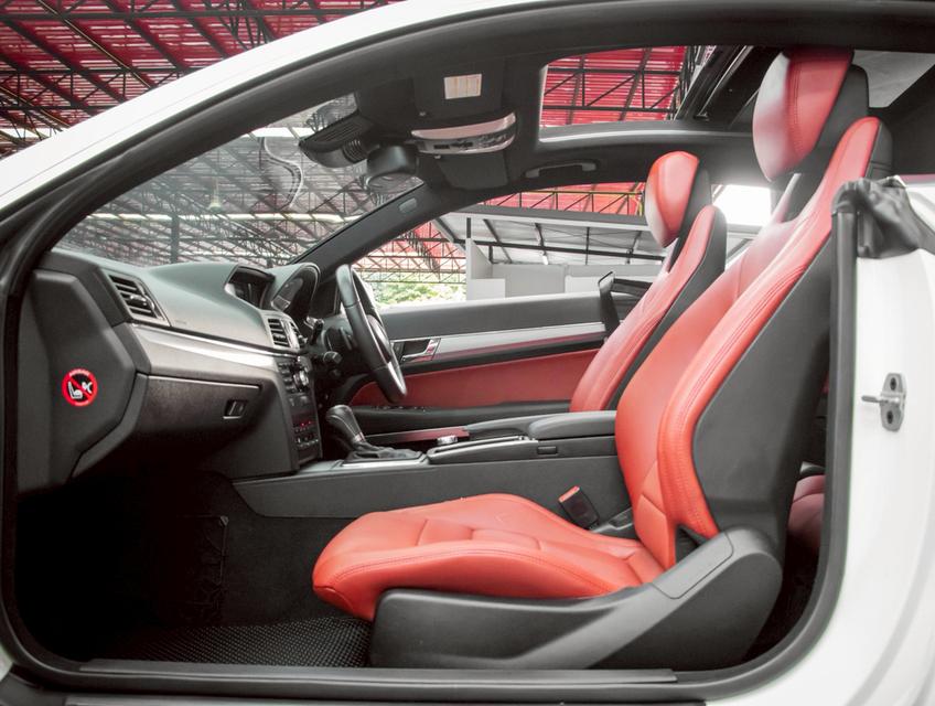 BENZ E200 1.8 CGI COUPE ปี2013 รถบ้านแท้  มือเดียว ใช้งานน้อย 11