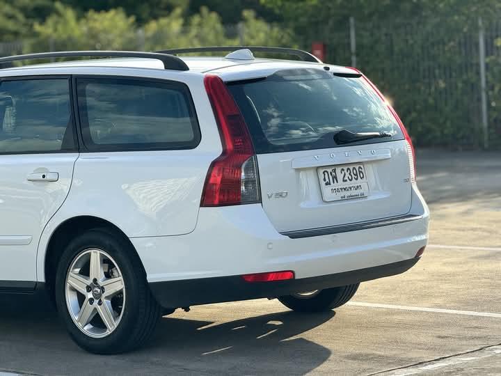 Volvo V50 ปี 2010 7