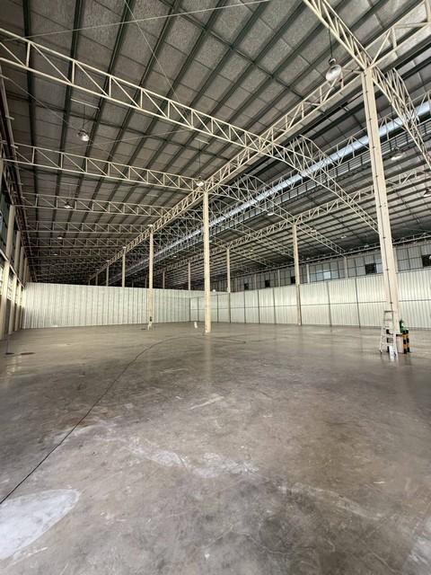 ให้เช่าโกดัง 1200 ตร.ม. ย่านบางซื่อ-ประชาชื่น ใกล้เกษมราษฎร์ ประชาชื่น ใกล้ทางด่วน รถเทรลเลอร์เข้า-ออกได้ 5