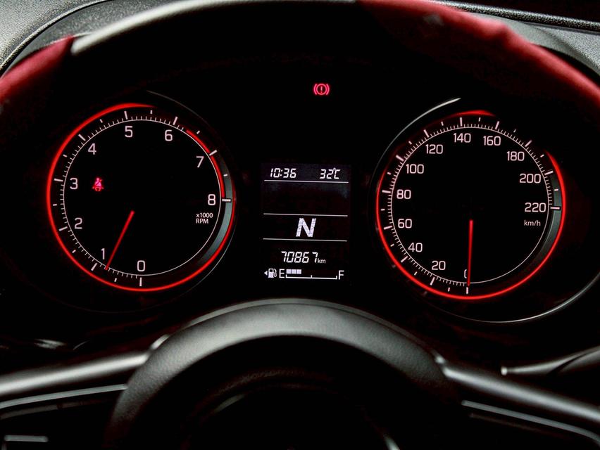 SUZUKI SWIFT 1.2 GL ปี 2021 โฉม ปี 18-ปัจจุบัน สีดำ เครื่องยนต์ เบนซิน รถบ้านสวยไม่มีชน โครงสร้างเดิม เลขไมล์ 70,867 Km.  14
