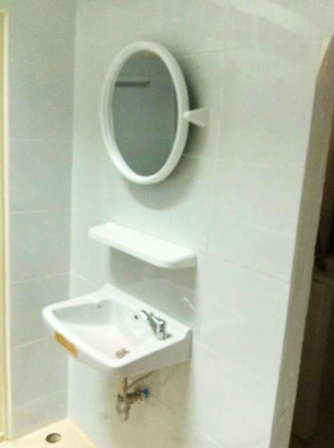 ตลาดเอกมัย 500 ม.พระราม 9 แยก 20-28 ให้เช่าตึกแถว 3 ชั้น 18 ตร.วา. 210 ตร.ม. ฟู้ดแลนด์ เพชรบุรี 300 ม. 2 นอน 1 น้ำ อาร์ซ 5