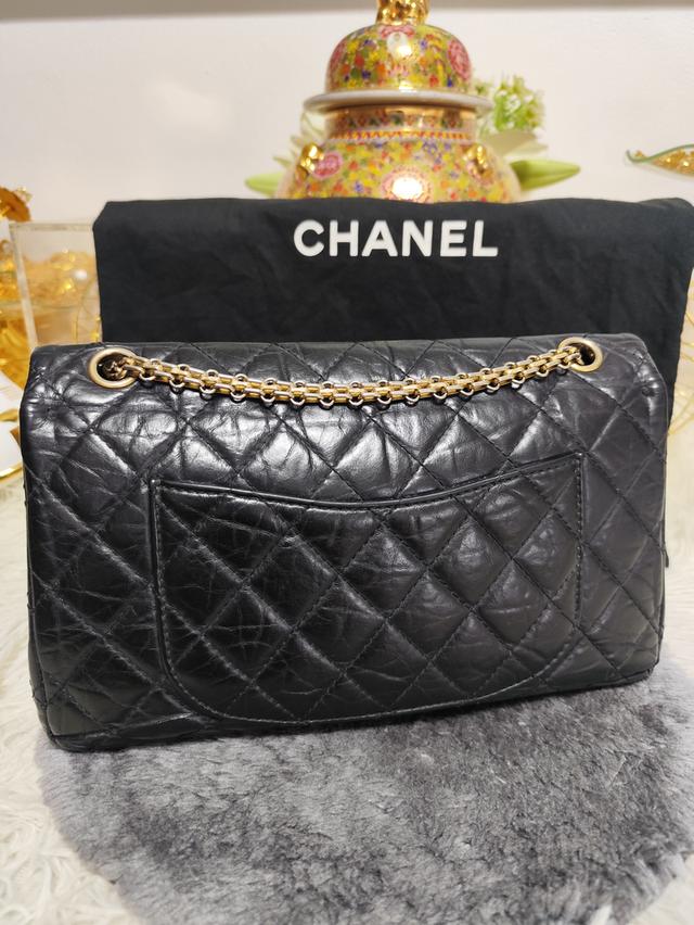 The Legend of Chanel: Chanel 2.55 Reissue Flap Bag (Aged Calfskin) รูปที่ 8