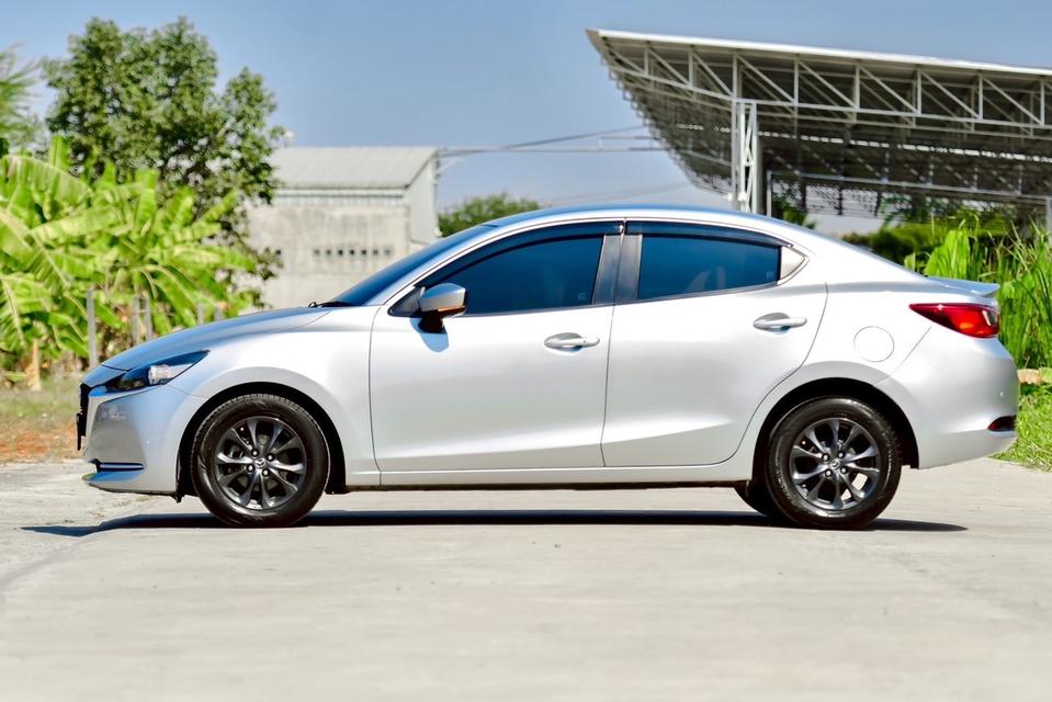 MAZDA 2 Sedan 1.3S Skyactiv-G 6A/T ปี 2020 จด 2021 รูปที่ 8