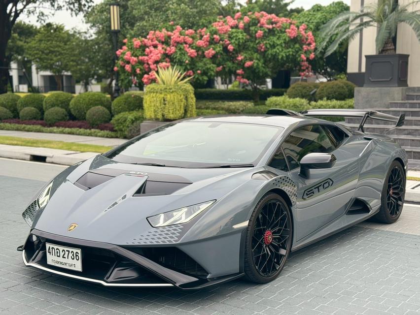 Lamborghini Huracan STO ปี 2022