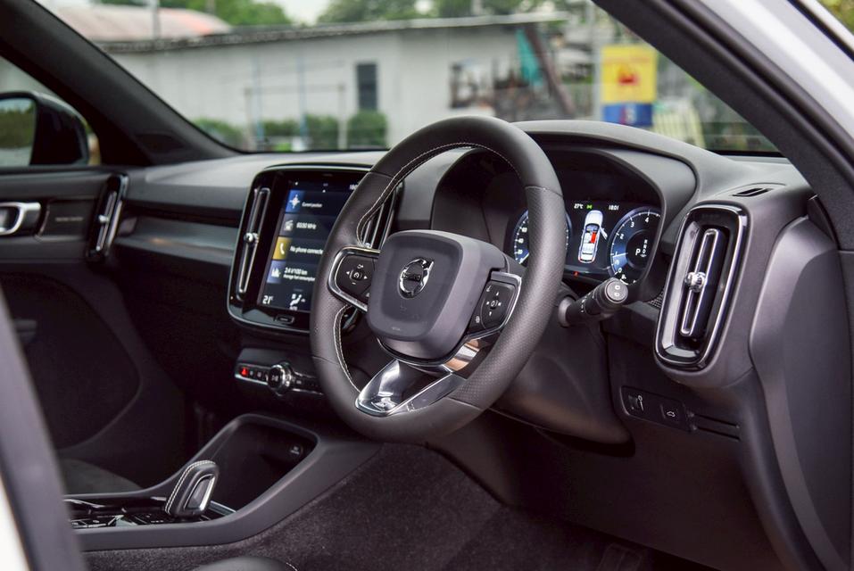รหัสรถ CBL340 VOLVO XC40 2.0 T5 R-Desing AWD AT 2019 8