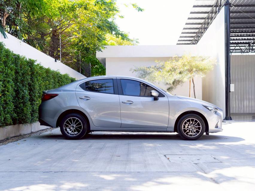 Mazda 2 1.3S ปี 2016 ♨️ #ประกันเครื่องเกียร์หลังการขาย3ปี / 30,000km. ♨️