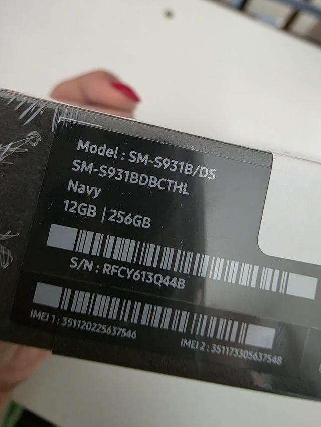 โทรศัพท์ samsung s25 2