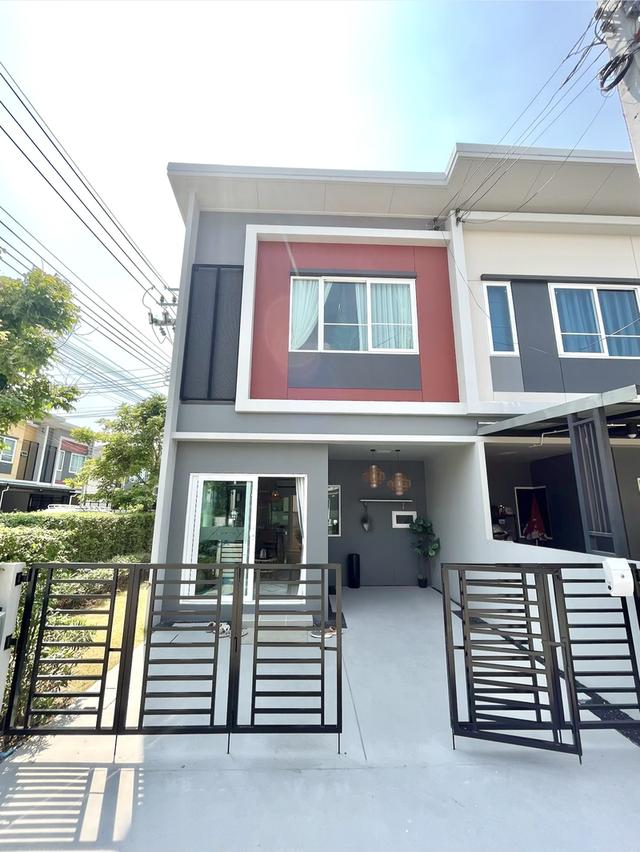 🔥 ขายด่วน! ทาวน์โฮมแปลงมุม ต้นซอย โครงการแสนสิริ ใกล้ Clubhouse | Built-in ทั้งหลัง พร้อมอยู่ 1