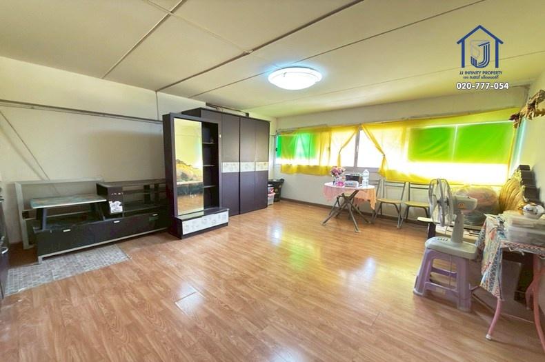 คอนโดมิเนียม 2