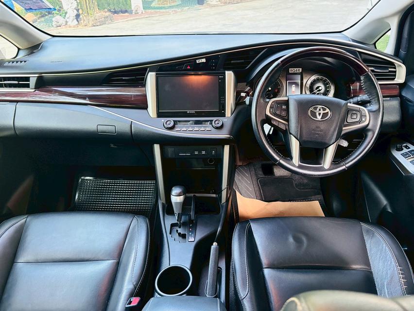 Toyota Innova Crysta 2.8 ดีเซล Premium 6AT ปี 2022 รูปที่ 5