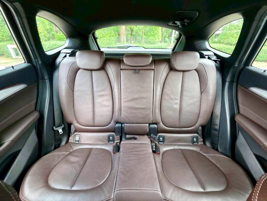 BMW X1 sDrive18d M sport สีขาว ปี 2018 ไมล์ 100,000 กม. 11