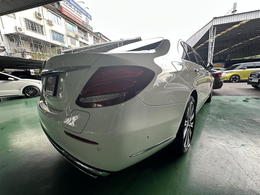 Mercedes Benz E350e Exclusive  6
