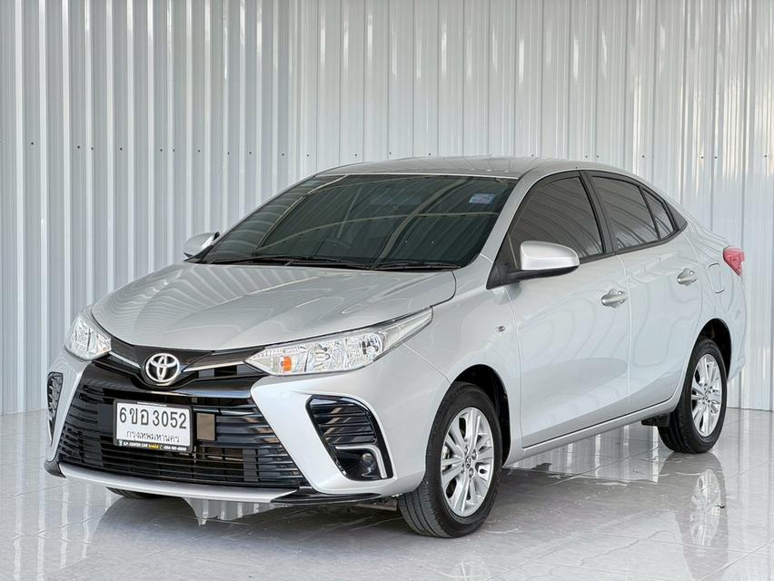 Toyota Yaris Ativ 1.2ENTRY เบนซิน เกียร์ออโต้ ปี2022