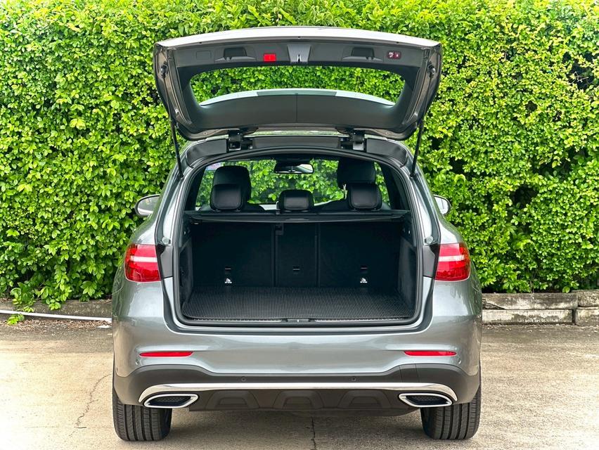 Mercedes Benz GLC250d 16