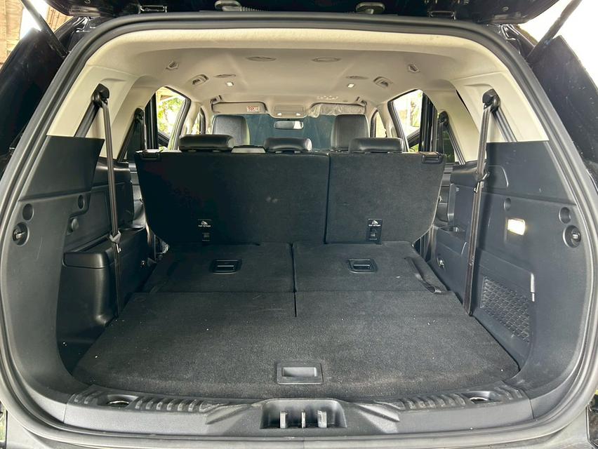 Ford Everest 2.0 Si-Turbo Trend 10AT ปี 2023 รถสวยมือเดียว SUV 7ที่นั่ง 17