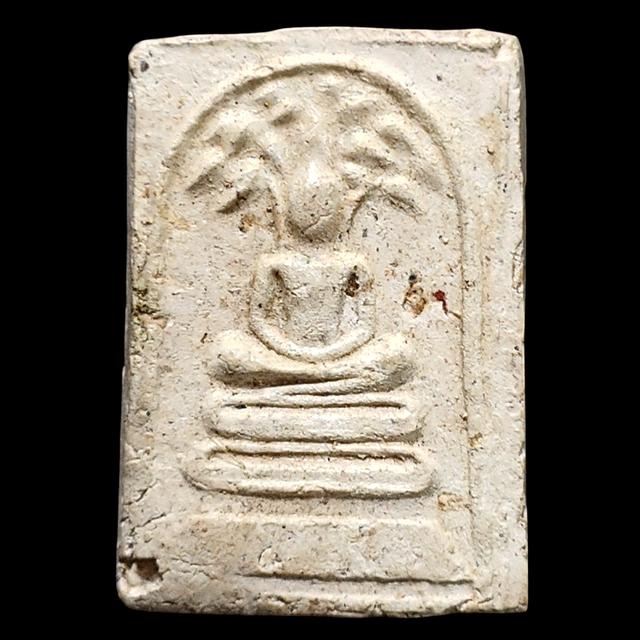 พระสมเด็จปรกโพธิ์.หลังอัฐบริขาร