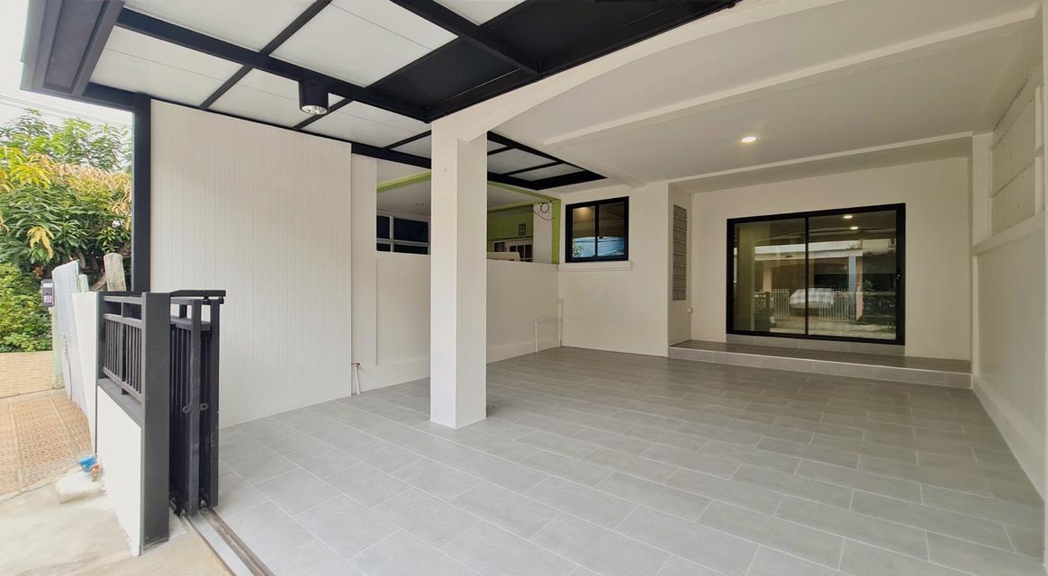 ทาวน์โฮม ม.เกร็ดแก้ว 5 (รัตนาธิเบศร์ 26) 5