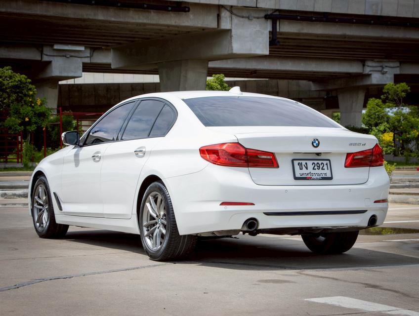 BMW 520D 2.0 SPORTS ปี2018 เครื่องยนต์ดีเซล 4 สูบ 2.0 ลิตร TwinPower Turbo