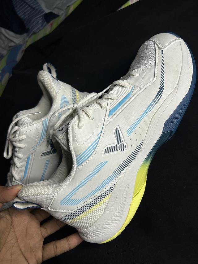 VICTOR รองเท้ากีฬาแบดมินตัน รุ่น A311