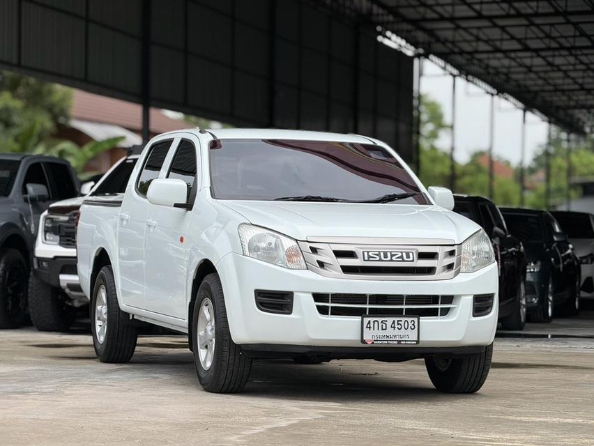 2015 ISUZU D-MAX 12-19, 2.5 S โฉม CAB-4 12-19 สีขาว เกียร์ธรรมดา 5 สปีด เครื่องดีเซล 2,500 CC