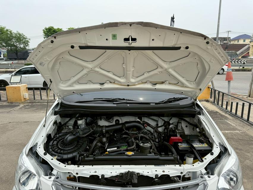 2012TOYOTA INNOVA 2.0 G 8