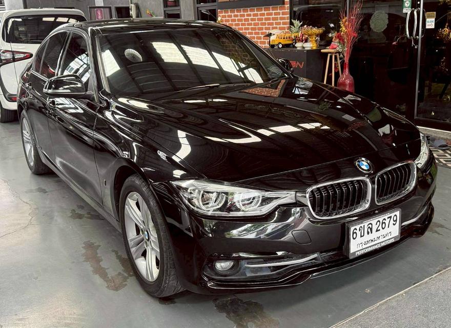 Bmw 330e iconic f30 ปี 2017 จด 2018 3