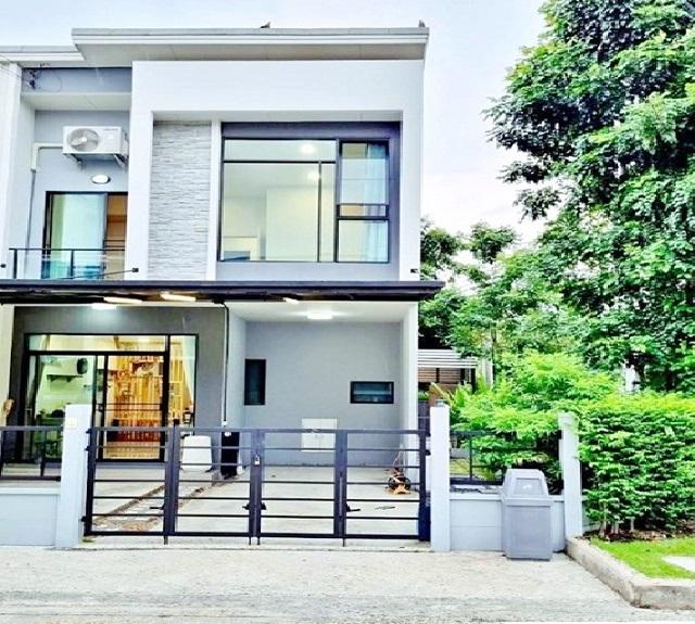 ให้เช่าทาวน์โฮมPleno พหลโยธิน 2 ชั้น BTS สายหยุด 2.4 กม.หลังมุม 22 ตร.วา. 180 ตร.ม. รร.สารสาสน์วิเทศสายไหม 2.3 กม. 2