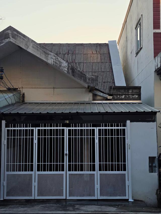 บ้านทาวน์เฮ้าส์ ชั้นครึ่ง มือสอง หาดใหญ่ 1