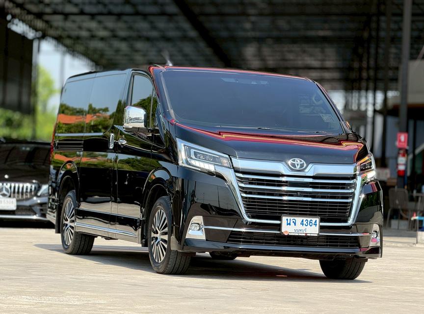 Yoyota Majesty 2.8Grande ปี24