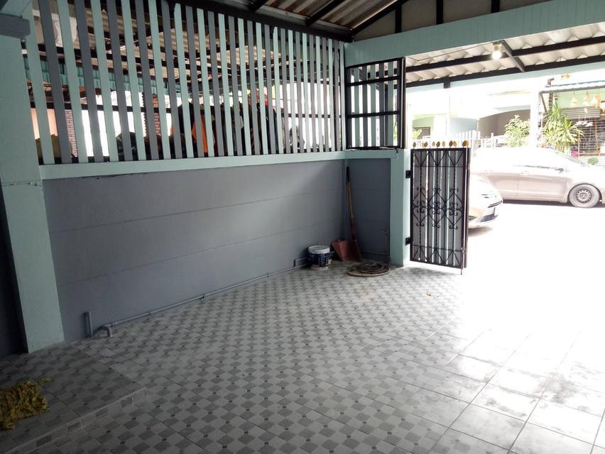 ขายบ้านทาวเฮ้าส์ 2 ชั้น 2 นอน 2 น้ำ เจริญพัฒนา ซ.7 3