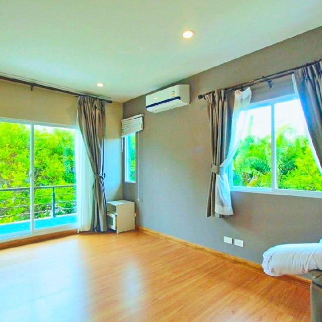โลตัส ถลาง 2.5กม. คฤหาสน์ บ้าน 2ชั้น เทพกระษัตรี-ถลาง 82ตร.วา. 252ตร.ม. วิวสวนขนาดใหญ่ รร.ถลางวิทยา 1.5 กม. เฟอร์ครบ สนา 5