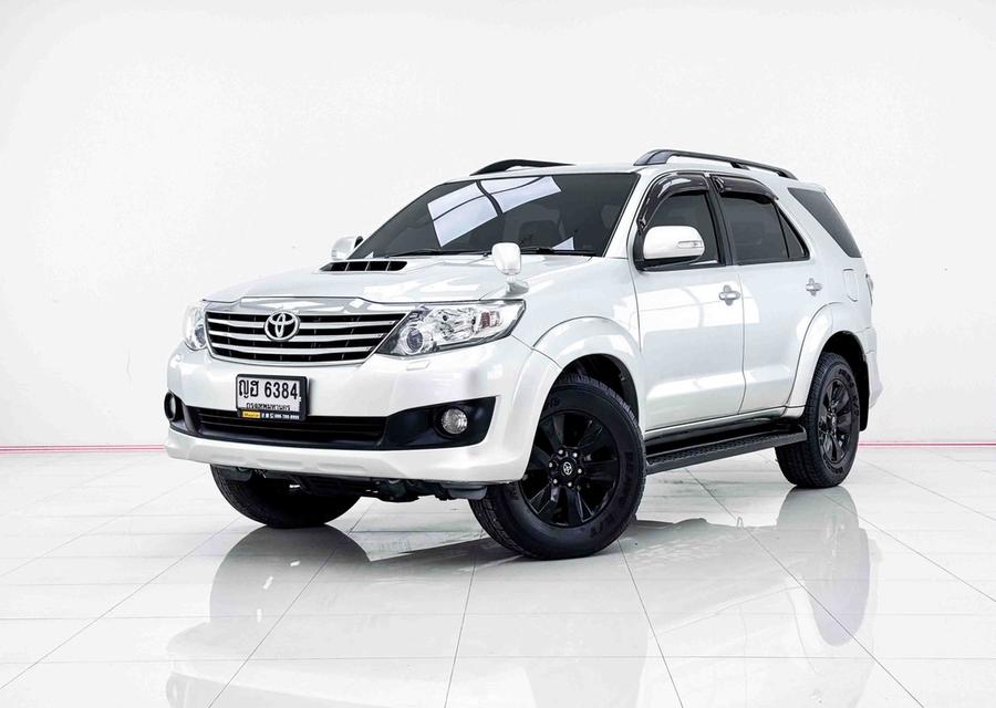TOYOTA FORTUNER 3.0 SPORTIVO 4WD AT 2012Fortuner ตัวท็อป Sportivo ขับ 4 แท้ ทรงสูง ลุยได้ ครอบครัวใหญ่