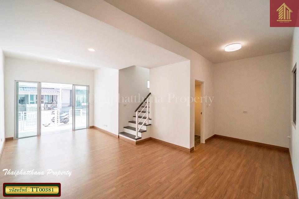 The Connect 15 Onnut 4