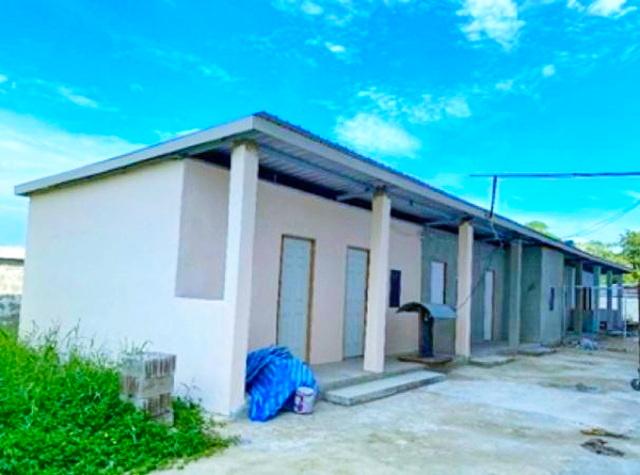 รร. ทานตะวันไตรภาษา ให้เช่าโกดัง โรงงาน สมุทรสาคร ติดถนนเอกชัย 1,202ตร.ม.302ตร.วา. 3 นอน ตลาดนัดโพธิ์แจ้ 1.5 กม. สนามกอล 3