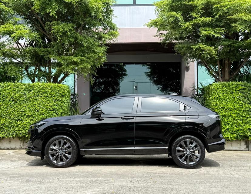😍 2022 HONDA HRV eHEV RS 😍 รถมือเดียวออกป้ายแดง สภาพป้ายแดง วิ่งน้อยเพียง 60,000 กม รถไม่เคยมีอุบัติเหตุครับ 5