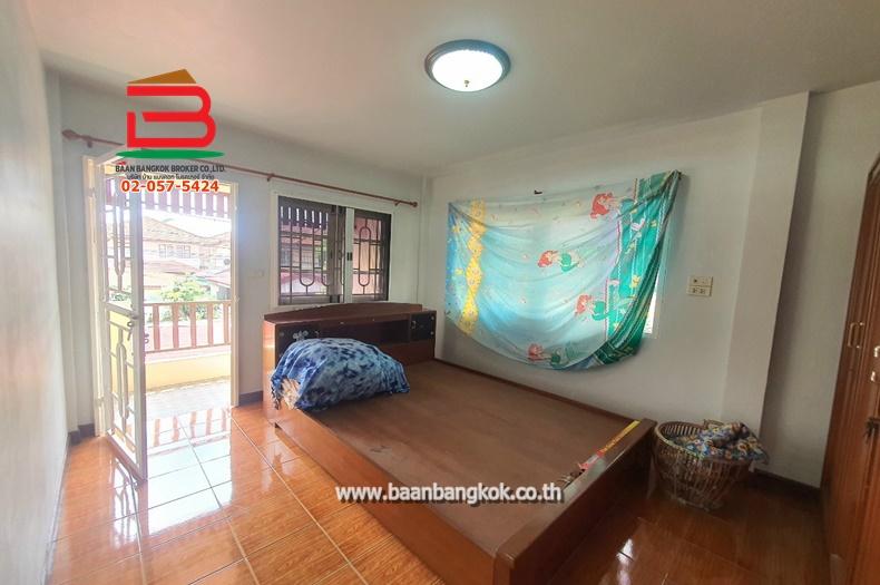 บ้านเดี่ยว หมู่บ้าน สายไหมริมชล 1 เนื้อที่ 56 ตรว. ถนนสายไหม เขตสายไหม กรุงเทพฯ 9