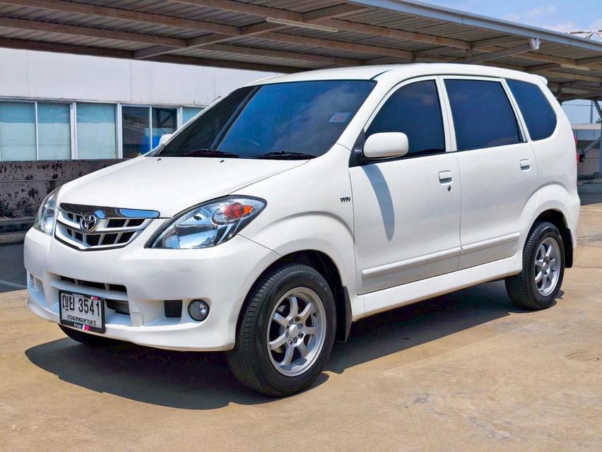 รหัสรถ CAT3541 2011 Toyota Avanza 1.5 E ออโต้ รถครอบครัว7ที่นั่ง