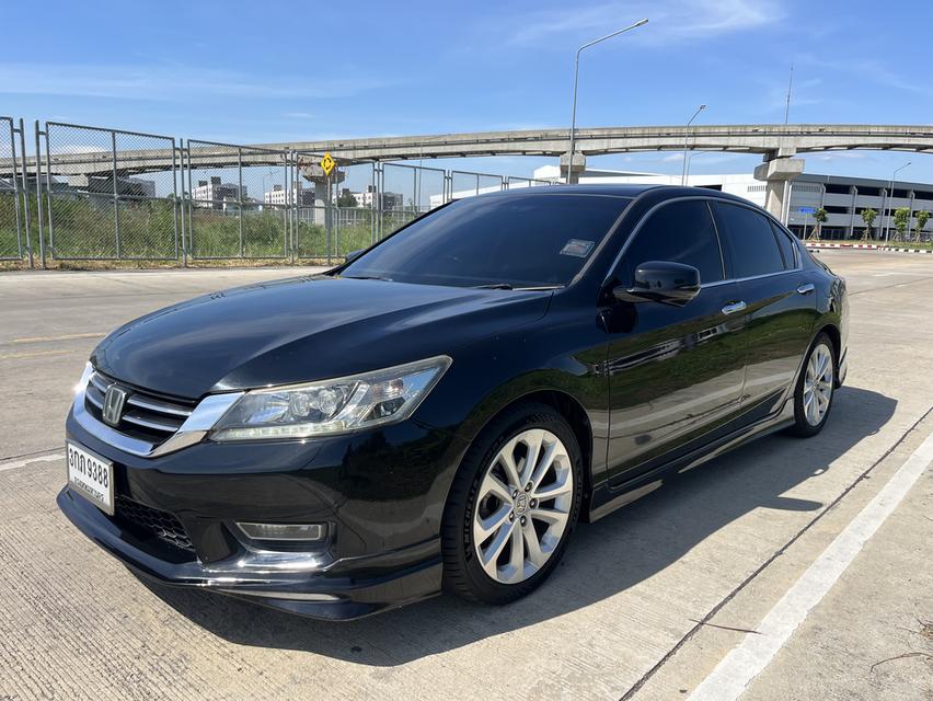 สวยขับดี อุปกรณ์ครบ มีนบุรี 2.4 Honda accord เบนซินขาย Honda ACCORD 2.4 TECH ท๊อปซันรูฟ ปี 2013 จด2014