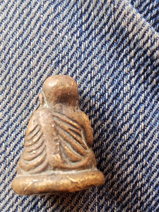 หลวงพ่อเงิน วัดบางคลาน รูปที่ 2