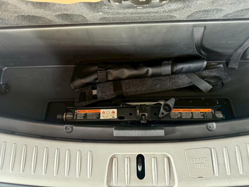 Chevrolet Captiva 2.0LTZ 17