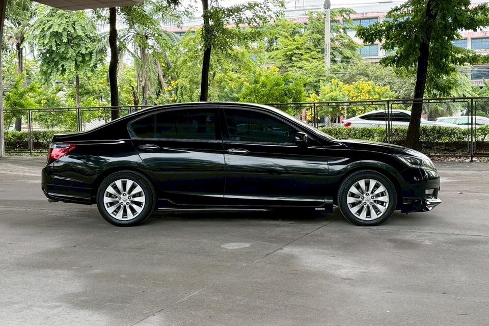 ขายรถ Honda Accord 2.0 EL AT ปี 2014 มือเดียว สภาพดี