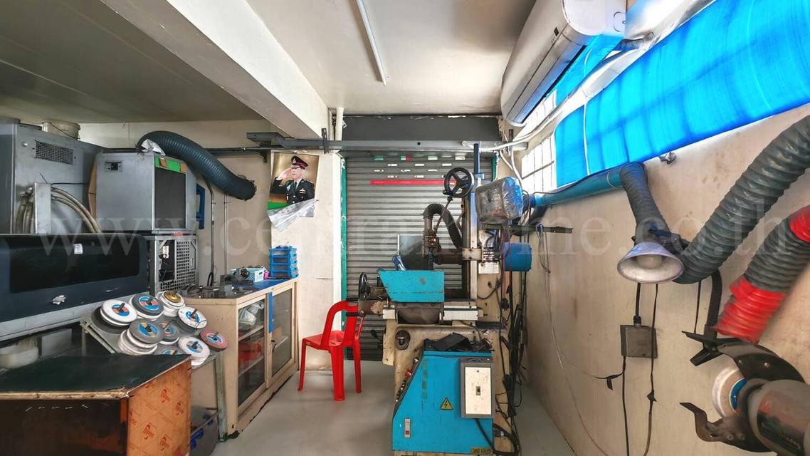 อาคารพาณิชย์ 4 ชั้นครึ่ง 2 คูหา ถนนพหลโยธิน (รังสิต - นวนคร) ใกล้ตลาดไท ถูกมาก 4