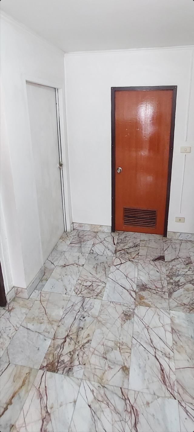 🏠ขายบ้านเดี่ยวที่ดิน51.xตรว. หมู่บ้านพงษ์ศิริชัย3 ติดถนนบรมราชชนนี กทม. 4ห้องนอน2ห้องน้ำ พื้นที่ใช้สอยในบ้านประมาณ178ตรม.หน้าบ้านทิศเหนือ ราคา 5.49Mb 8